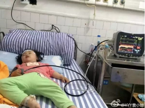 乖孩子,閉上眼睛吧...哥哥姐姐們一定為你討回公道!