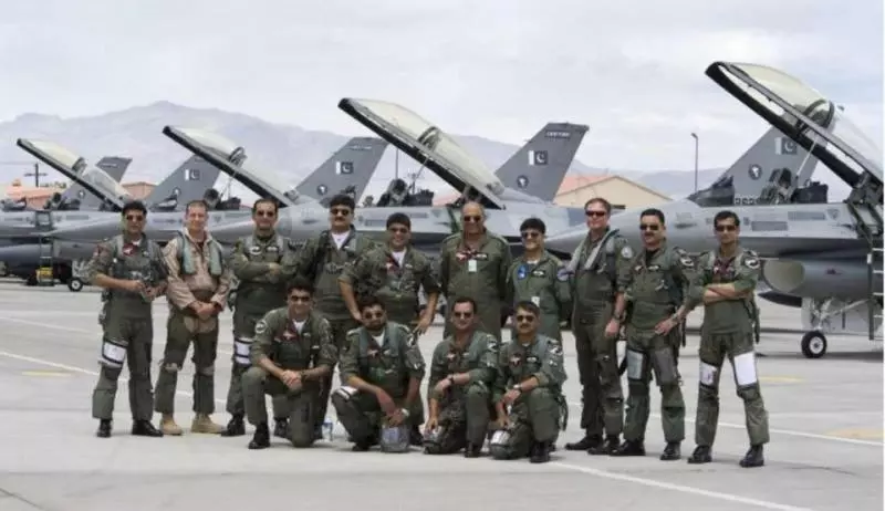 美國已將印度空軍的臉打腫:巴鐵F-16戰機清點完畢,一架都不少!