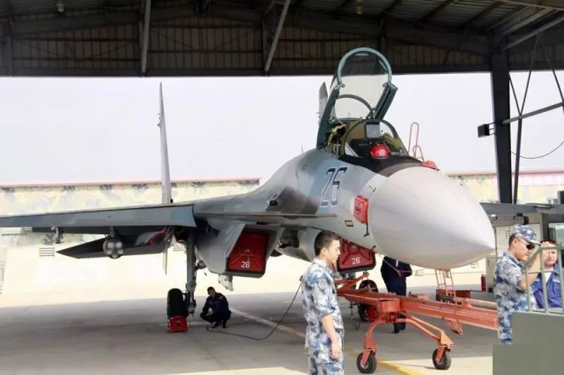 蘇-35性能不如中國最新型三代機,為何我們空軍依然愛不釋手?