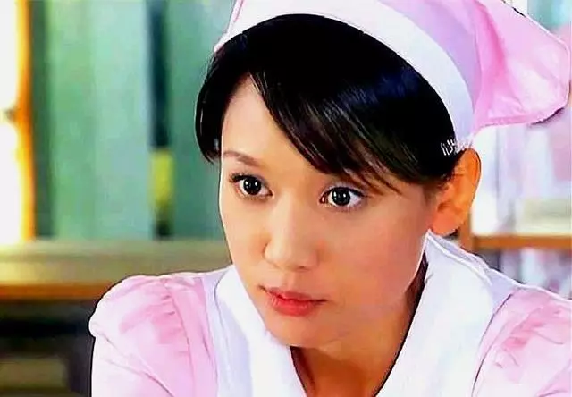 陳喬恩:22歲出道,40歲將自己捧成「女王」的硬核女孩