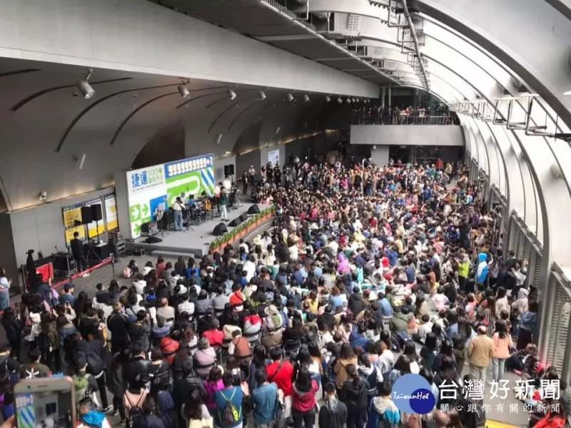 北捷第100億人次現蹤新莊站 快拿出票卡比對拿大獎