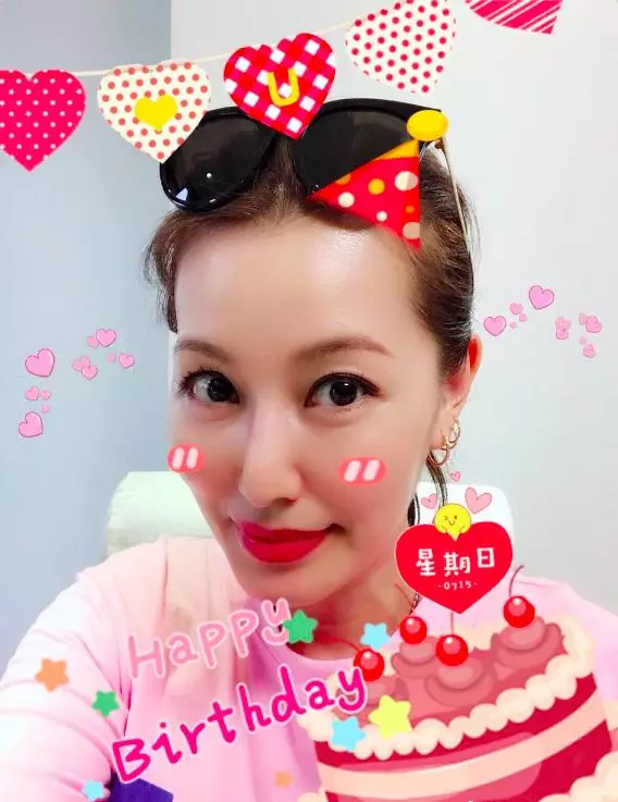 古天樂唯一承認過的女友!44歲「夢姑」與人聚餐,皮膚白皙仍美貌