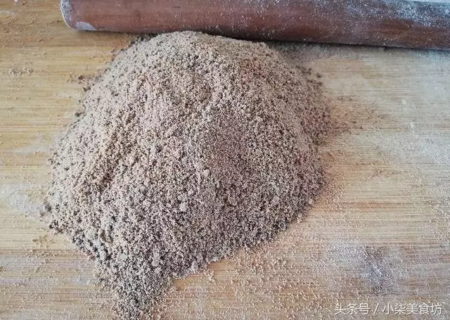 想吃糖三角,只要掌握2個訣竅,不漏糖,個個暄軟,孩子超愛吃