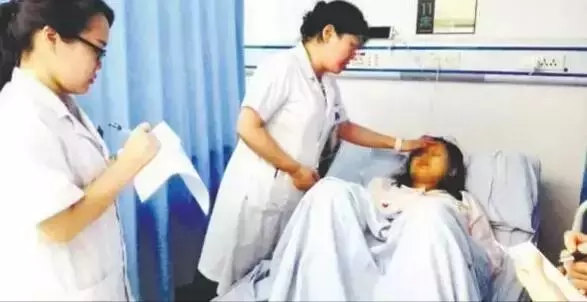 孕婦順產36天後,莫名掉出「一塊肉」!醫生檢查,怒罵老公禽獸不如!