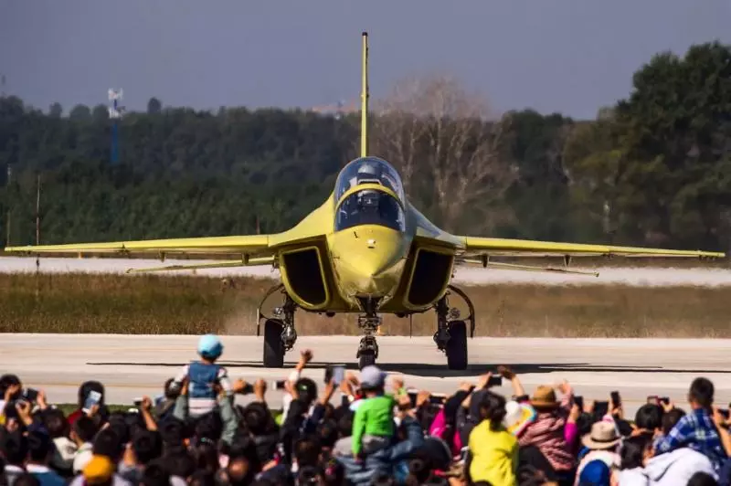 我國空軍各型戰機正視角度 中國製造也可以中氣十足