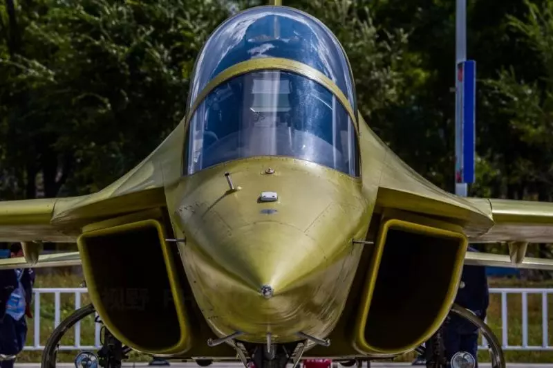 我國空軍各型戰機正視角度 中國製造也可以中氣十足