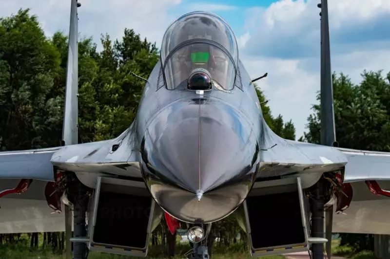 我國空軍各型戰機正視角度 中國製造也可以中氣十足