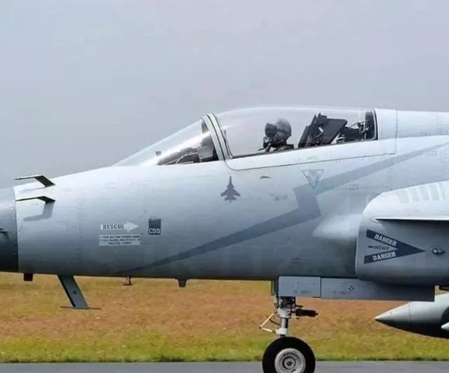 印度被巴鐵擊落戰機不只米格21?印飛行員突然死亡,酒駕證明一切