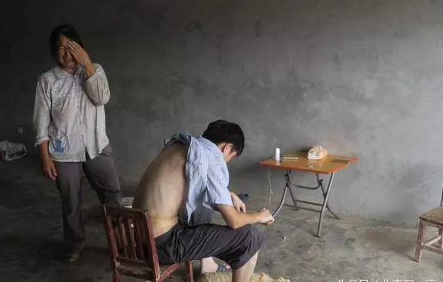 他被網友騙去緬甸,帶進賭場,慘遭囚禁毒打8個日夜「我活著出來了,還有很多人在裡面」