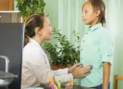 這三個部位就能看出你脾胃如何,春季脾胃這樣補