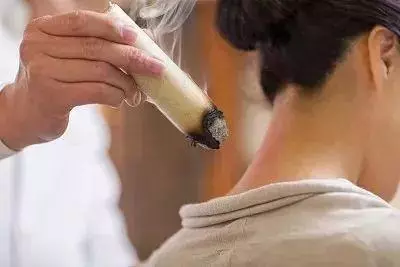 春天宜養陽,醫生教你輕鬆做艾灸,但這幾種人要注意