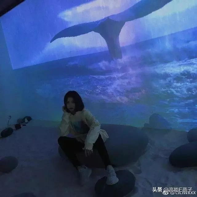 汪峰大女兒「小蘋果」曬短髮美照,遭章子怡「威脅」喊打