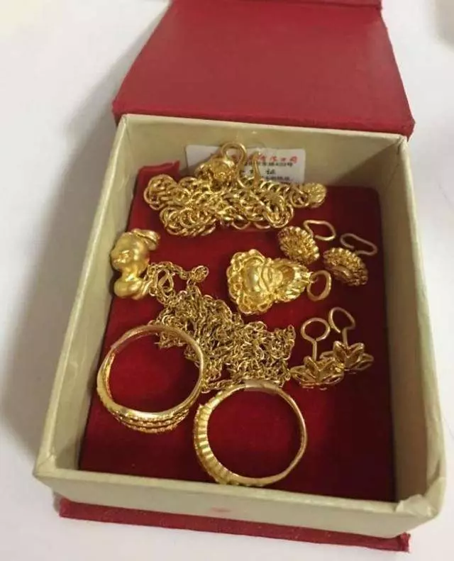 外甥女借住我家四年,我的結婚首飾洗劫一空,報警後兒子臉色蒼白