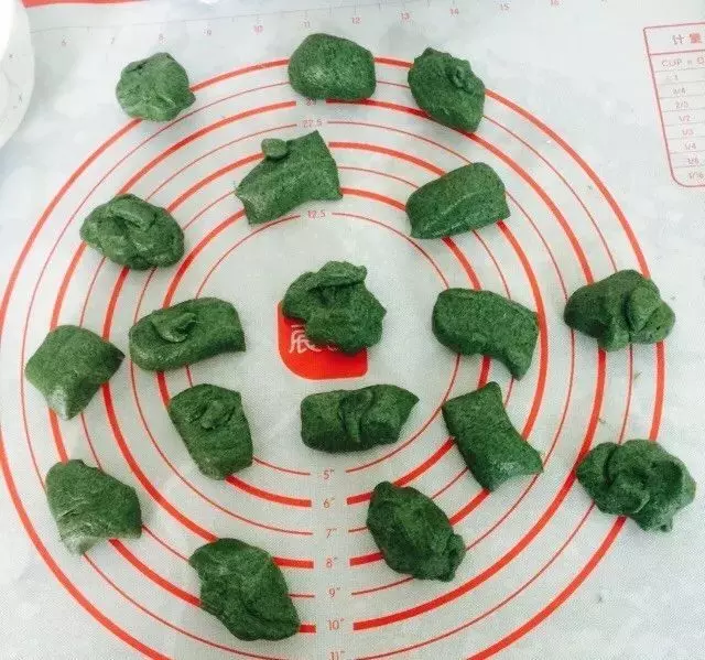 烤著吃青團!這款新晉網紅,我在家30分鐘做一大盤!出單快快的