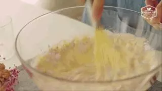 她家推出的洛神花蛋糕超搶手,原來只要加一味原料!懂這樣做蛋糕的人很少