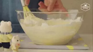 顏值逆天!驚呆客人的菠蘿蛋糕,你們猜一個賣多少錢?
