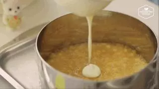 顏值逆天!驚呆客人的菠蘿蛋糕,你們猜一個賣多少錢?