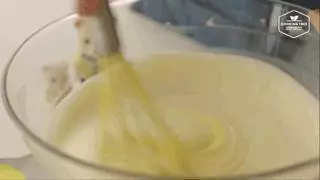 顏值逆天!驚呆客人的菠蘿蛋糕,你們猜一個賣多少錢?