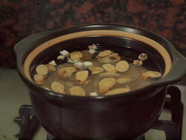 肚子上肥肉多的人,這三味中藥一起燉煮,從174降到103斤,瘦完太完美了