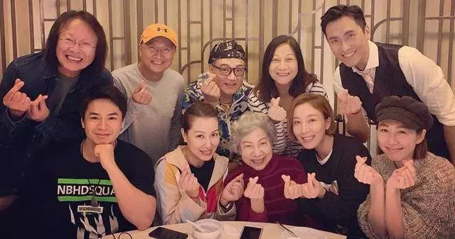 古天樂唯一承認的女友,44歲依然膚白貌美,同框胡定欣恍若凍齡!