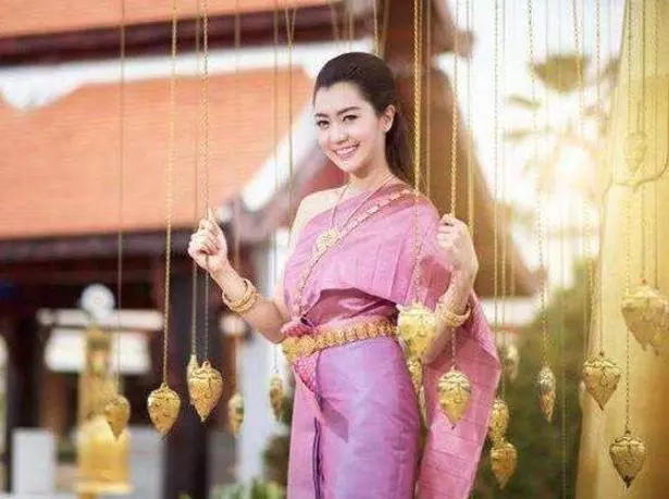 遊泰國遇「貼心正妹」遞毛巾千萬不要接,資深導遊:接了你會後悔,出國遊前一定要清楚