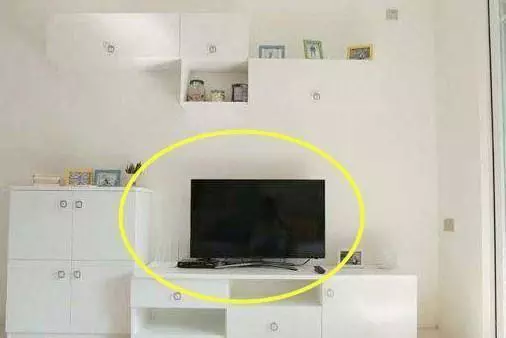 家裡電視萬萬不能這樣放,很多人開始不聽勸,入住只會越住越窮
