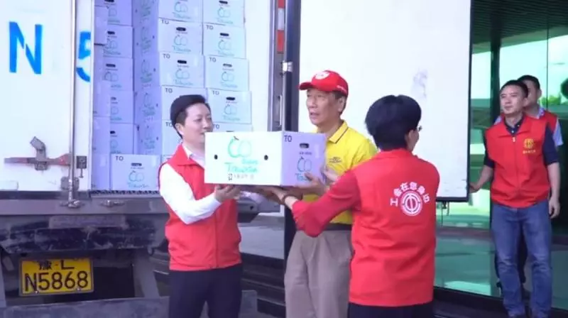 不收禮的郭董為她破例收下枇杷 背後超暖原因曝光