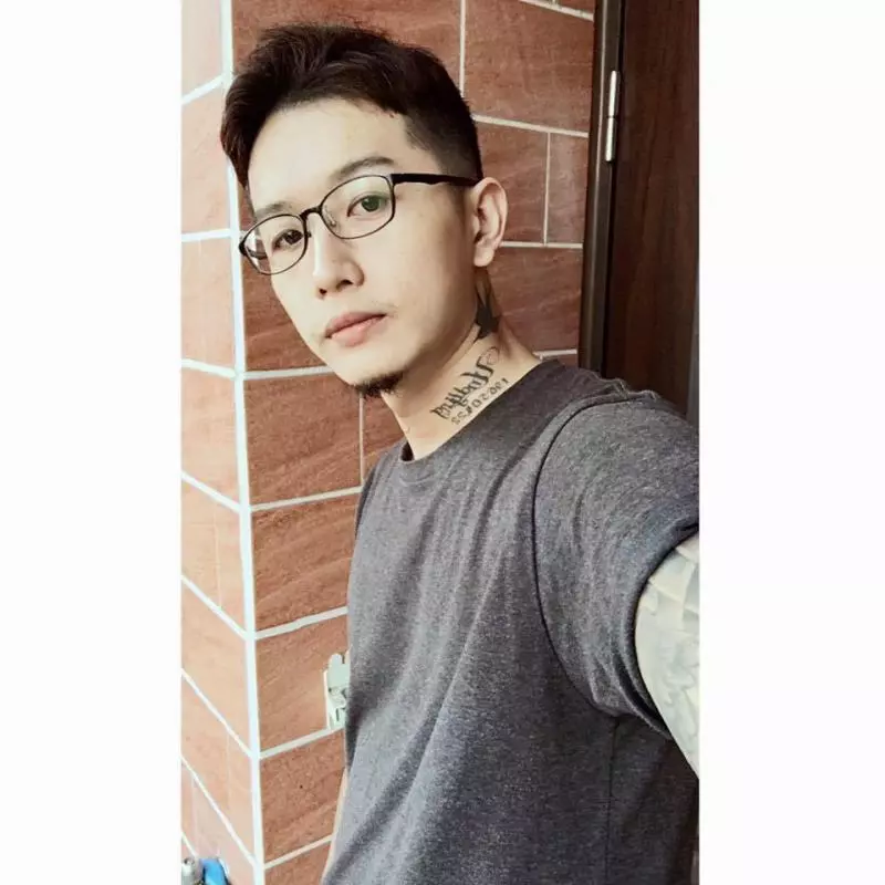 戒菸真的有差! 他PO「前後對比照」4年變理想男友帥爆了