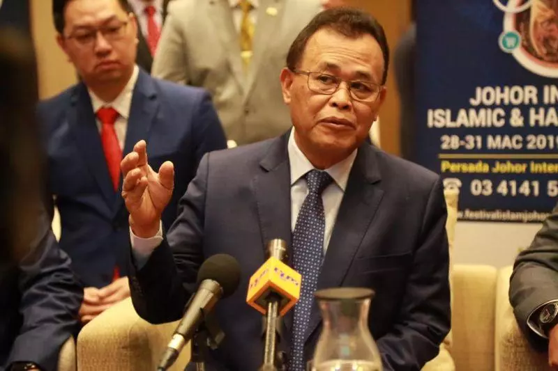 某大臣遭踢爆覲見蘇丹會議內容是秘密?!首相媒體顧問震怒開炮!他有難了