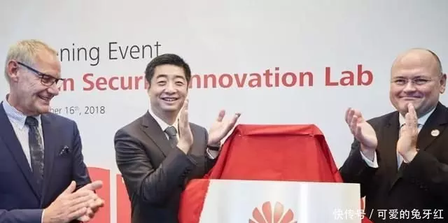 網友報復來了!華為宣布5G收費標準,引多國運營商「崩潰」。