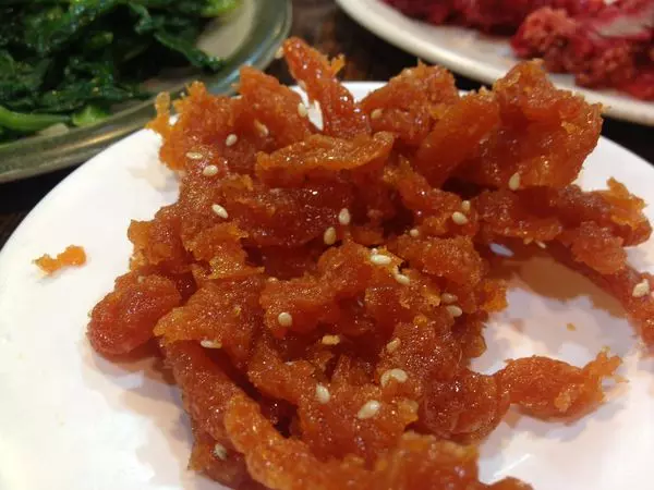 便當裡面「甜甜鹹鹹的很下飯」的東西到底是什麼?沒想到它竟是「這個」做的!