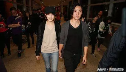 鄭伊健老婆蒙嘉慧近照曝光!曾長得傾國傾城的她,如今居然肥成這樣,仙氣盡失!