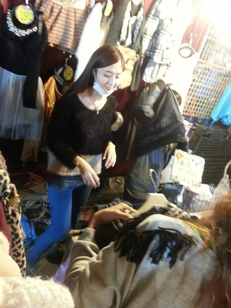 直播嗆「三重老大」!連千毅背景超硬… 老婆竟是表特「真人娜美」近況酸民看傻!