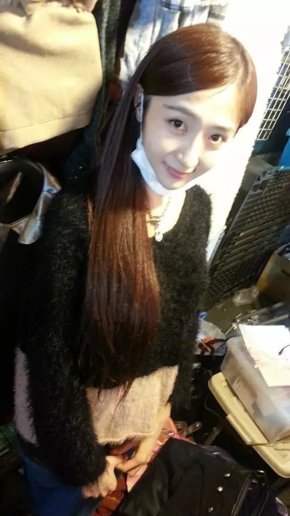 直播嗆「三重老大」!連千毅背景超硬… 老婆竟是表特「真人娜美」近況酸民看傻!