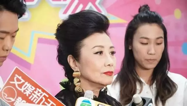 兩夫婦曾先後患癌痊癒!72歲TVB阿姐直言心痛老公羅家英再病倒~~~