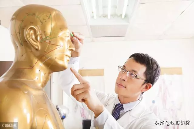 人體有這2個「養肝穴」,沒事按一按,好肝自然來