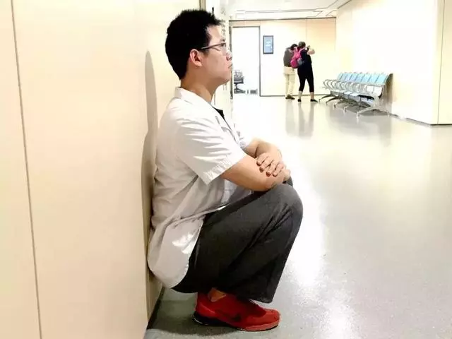 這個厲害了,每天蹲一蹲鍛煉效果意想不到!