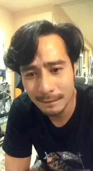 憂❗台灣男星郭彥甫直播痛哭曝輕生念頭「沒有畫畫, 我應該自殺了」網嚇傻: 怎麼了!
