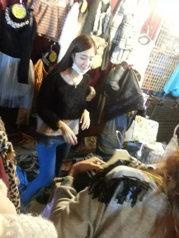 (直播嗆「三重老大」)!連千毅背景超硬… 老婆竟是表特「真人娜美」近況酸民看傻