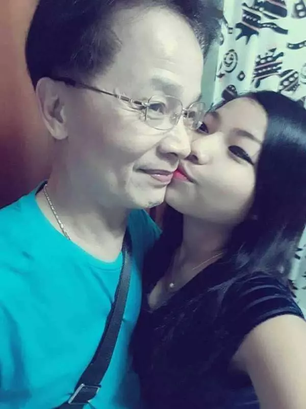 而女的看起來也頂多17 至 18 歲 天水圍 71歲阿伯食到學生妹! 酒店床照意外流出