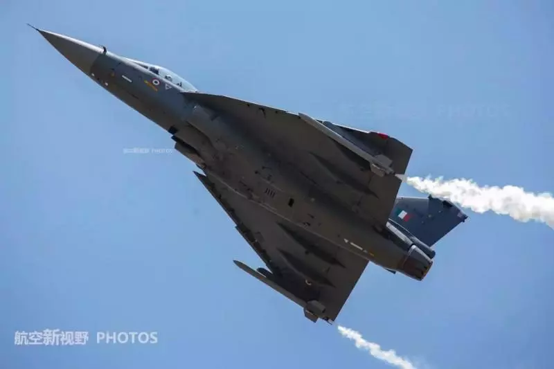 馬來西亞新一代輕型戰機招標 印度空軍雙管齊下首次公開神秘裝備