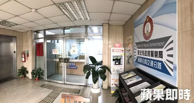 26歲菜鳥女警清槍誤擊 射穿自己小腿