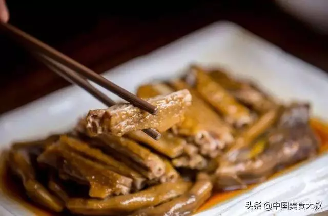 熬一鍋好滷水要懂得香料的組合技巧,贈送十款滷水配方做借鑑!