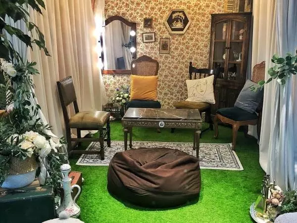桃園景點|Amour373cafe 阿沐咖啡|搭上夢幻網美旋轉木馬再喝杯野餐風下午茶吧!