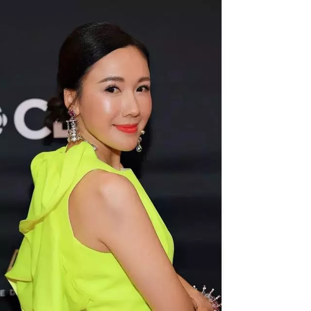 她被TVB官網除名,承認離巢 《法證先鋒IV》成告別作!