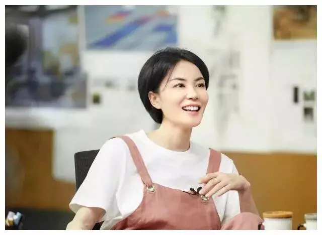 王菲個人帳號被曝光:與謝霆鋒私下約會照