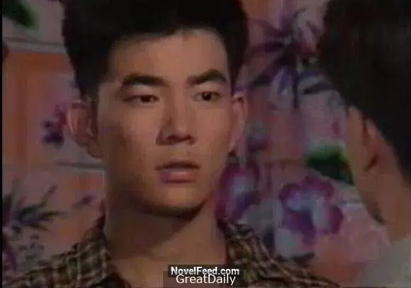 50歲的任賢齊兒女顏值高到爆表,一看見他妻子,讓人驚訝!
