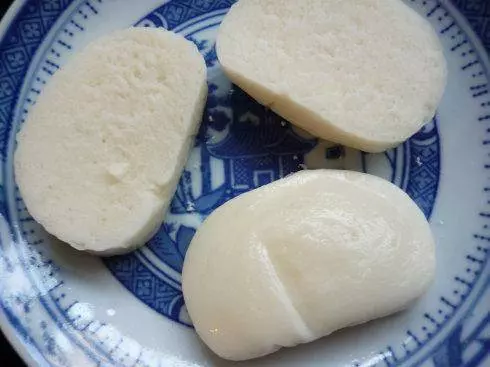炸饅頭片時,萬萬不要只裹蛋液,多加這1步,外酥里軟不吸油!