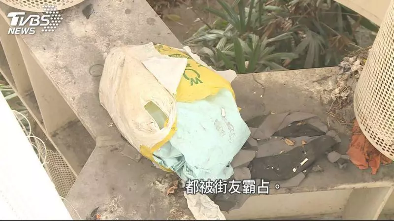 高市上億自行車天橋 設施損毀有如蚊子橋