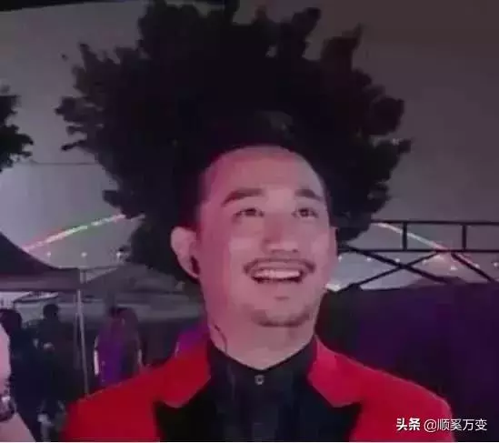 明星那些罕見的「錯位照」, 簡直神角度!保證讓你看完笑得肚子疼!